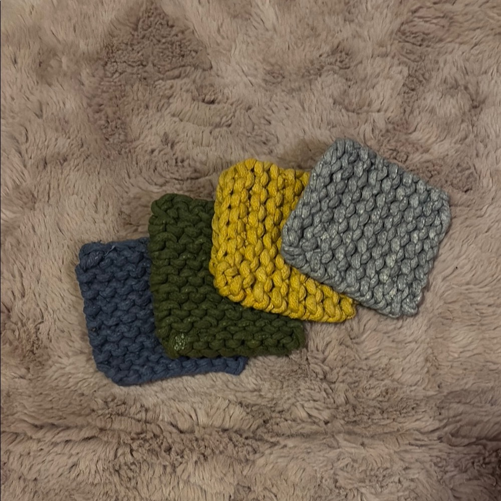 Knitted Coasters Set